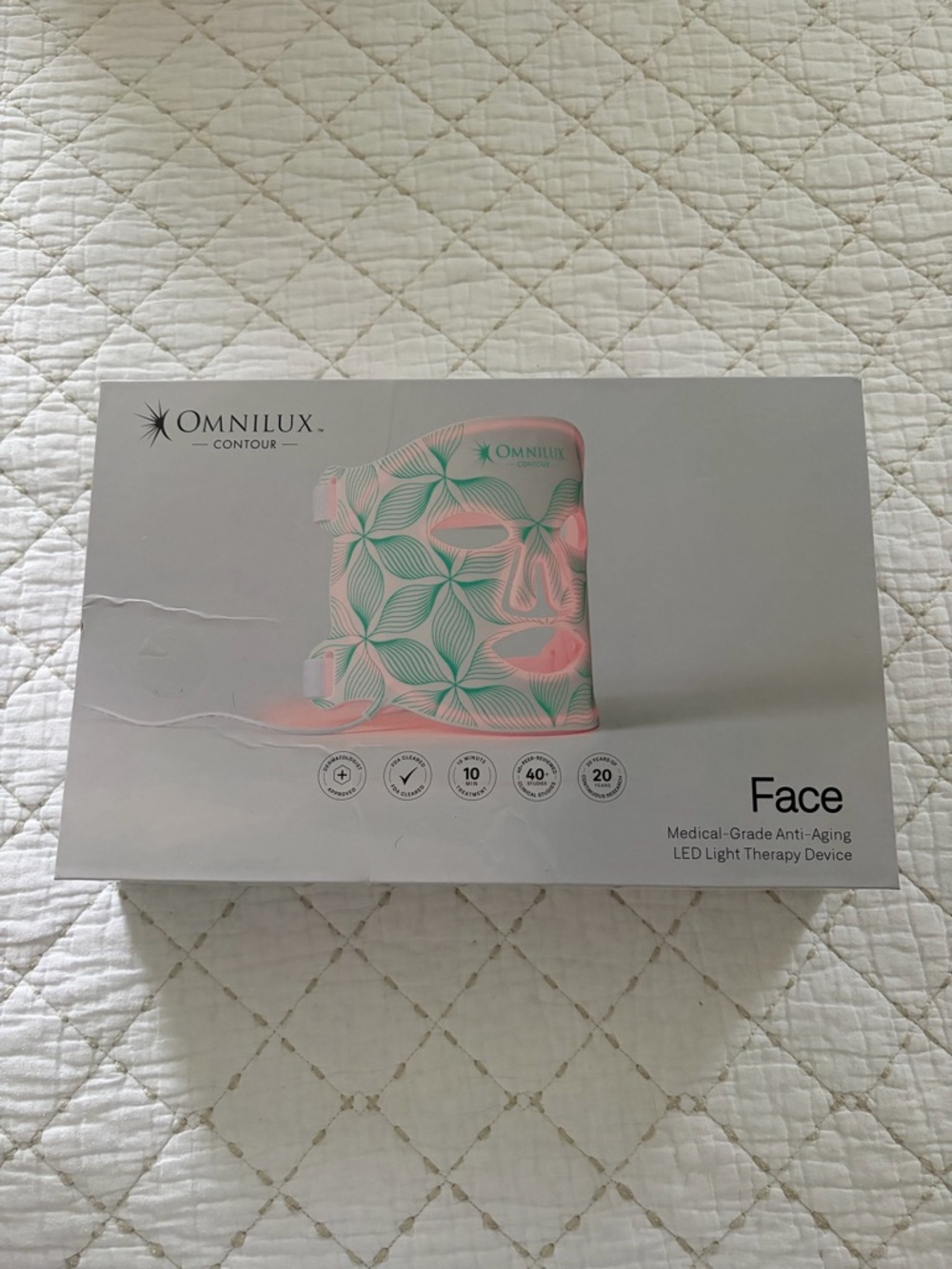 NEW Omnilux Contour Face LED Mask